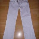 bele jeans hlače v 40 cena 7 eur oblečene 2-3 krat