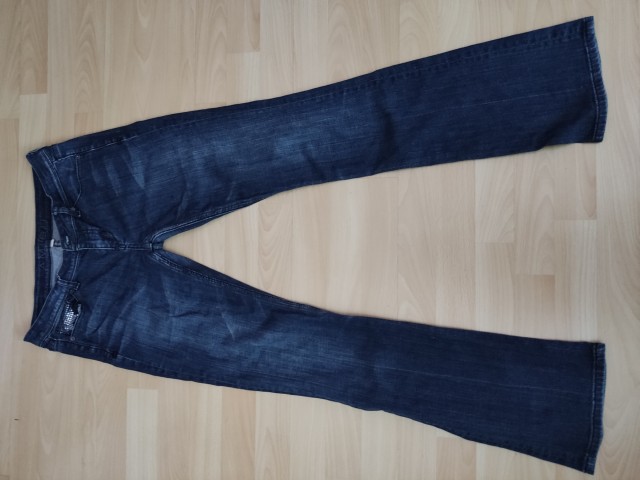 Jeans hlače AMISU v 28 cena 4 eur