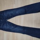 Jeans hlače AMISU v 28 cena 4 eur