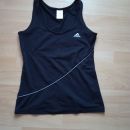 športna majica ADIDAS v 38 cena 9 eur oblečena 3-4 krat -črna barva