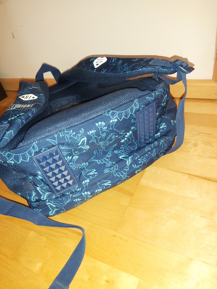 NOVE torbe in nahrbtniki - foto povečava