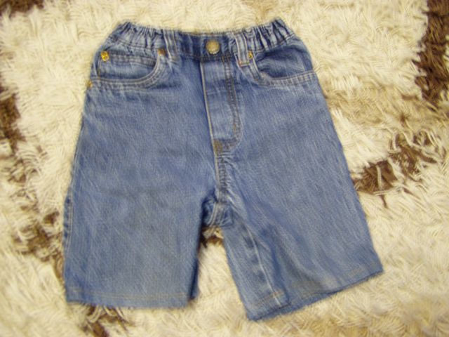 Dekliške kratke jeans hlače št.110 kikstar - foto
