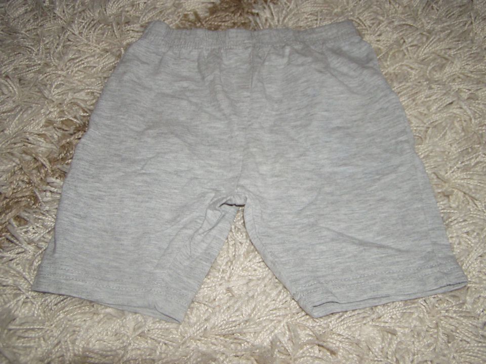 Kratke hlače št. 110  (5 let) - foto povečava