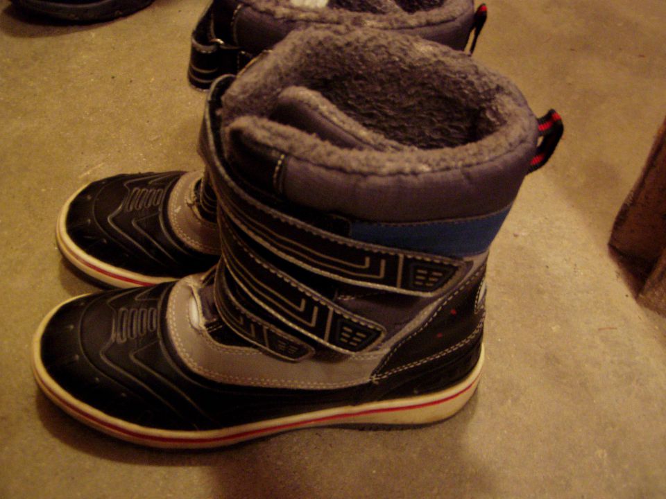 Fantovski zimski, gumi škornji št.34 - foto povečava