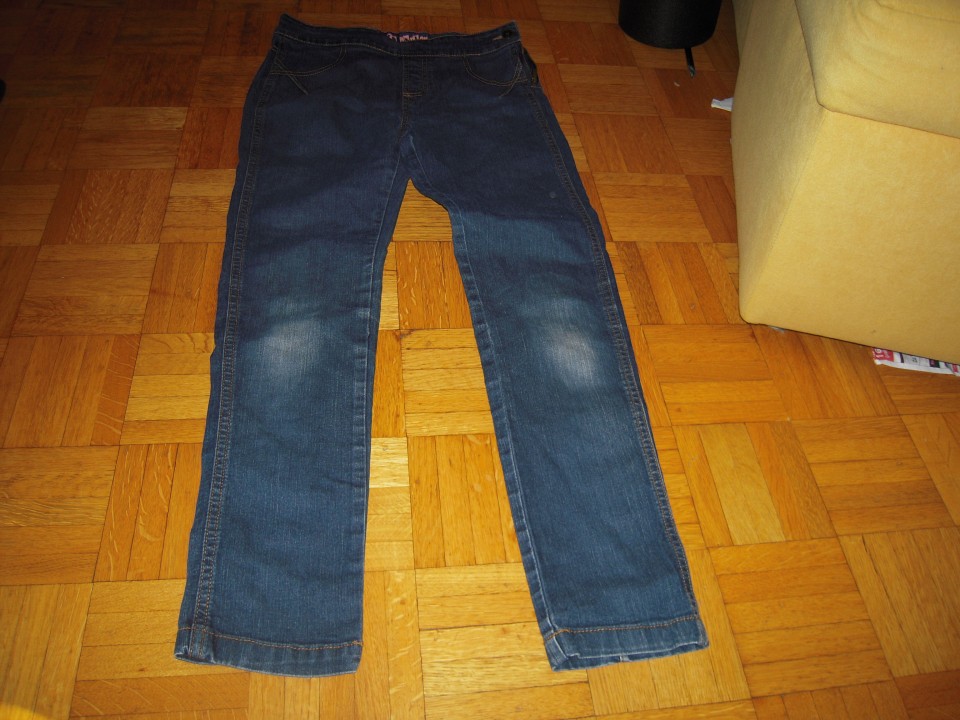 DEKLIŠKE JEANS HLAČE 152 c&a