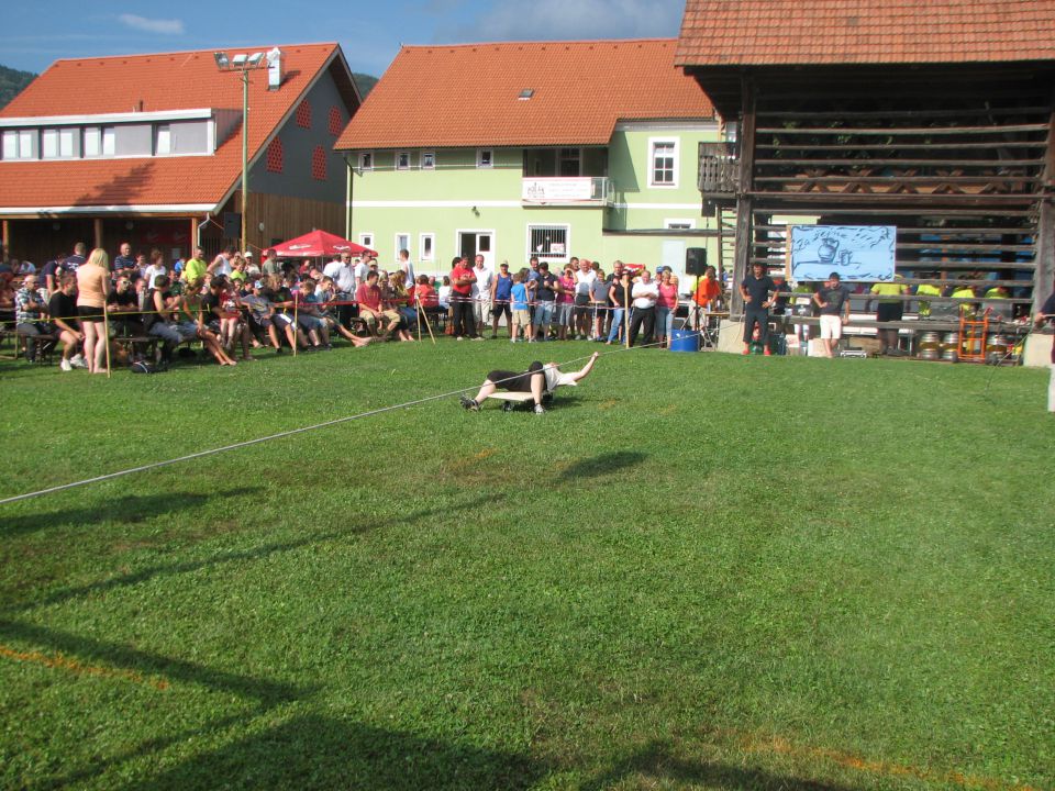 Vaške igre 2011 - Šmartno ob Paki - foto povečava