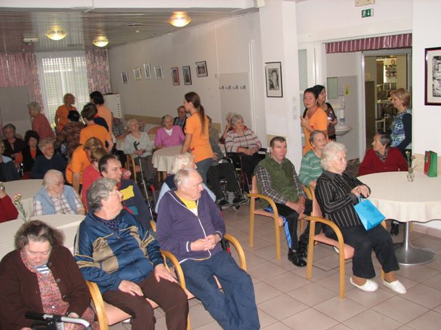 Srečanje v domu upokojencev Velenje - foto povečava