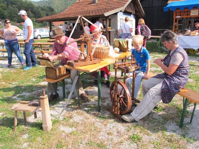 BUČNI POZDRAV JESENI 2016 - foto povečava