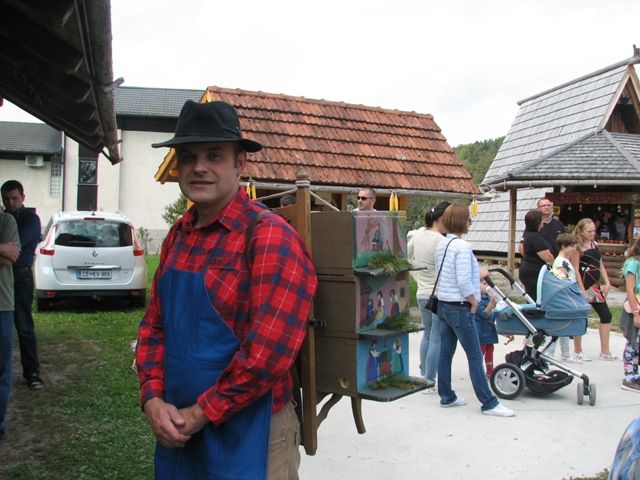 BUČNI POZDRAV JESENI 2016 - foto povečava