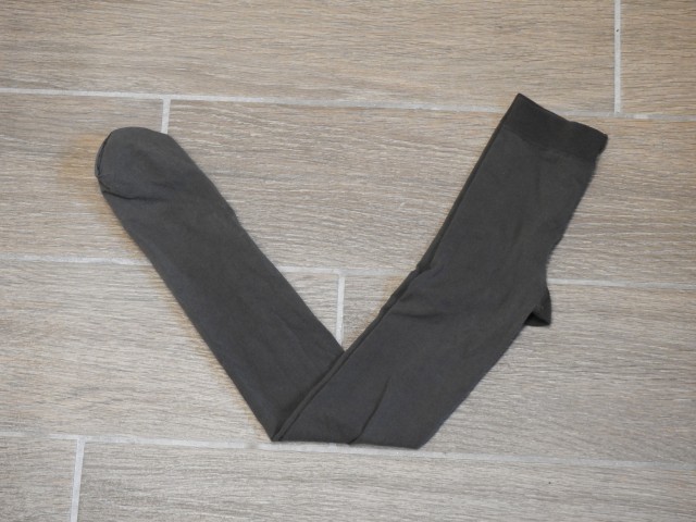 Falke hlačne nogavice S - nerabljene! 4€ - foto