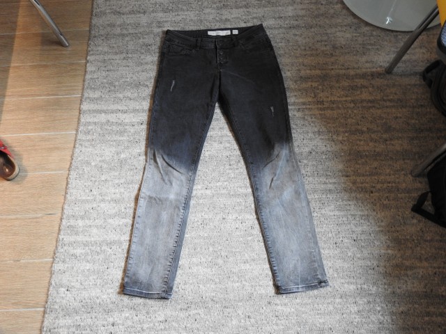 Q/S designed by s.Oliver jeans za 38-40 10€ - foto