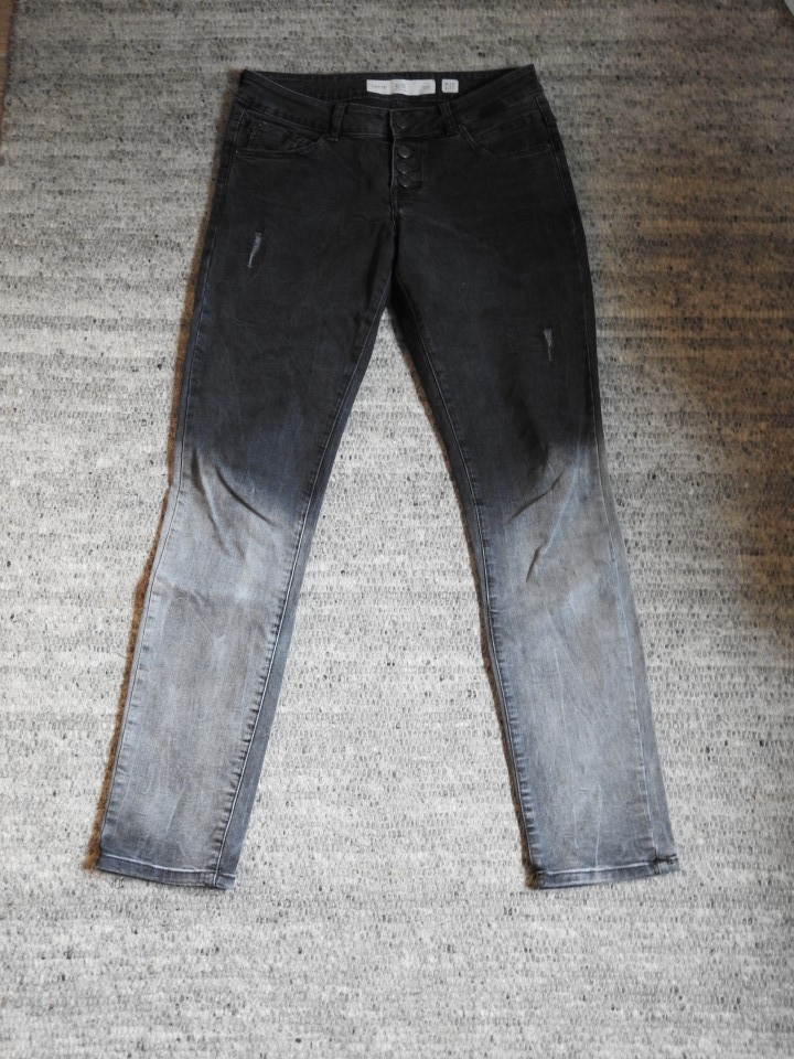 Q/S designed by s.Oliver jeans za 38-40 10€ - foto povečava