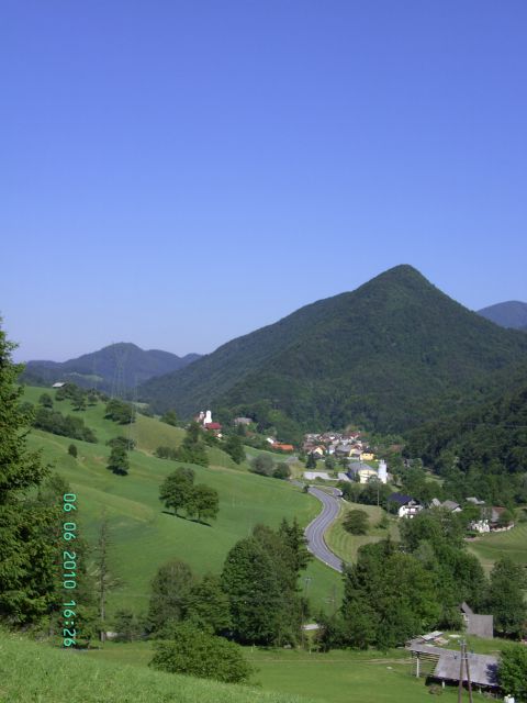 Motnik 1 - foto