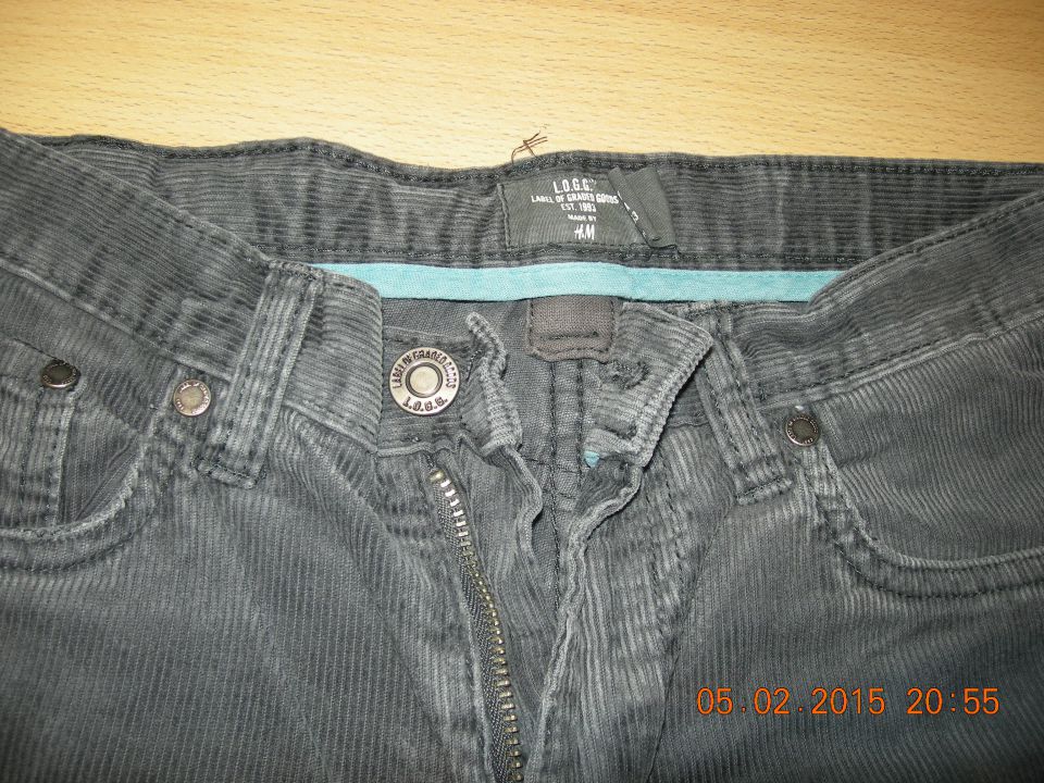 hlače, H&M 11/12 let, žametne, sive, odlično ohranjene, 4 €ur