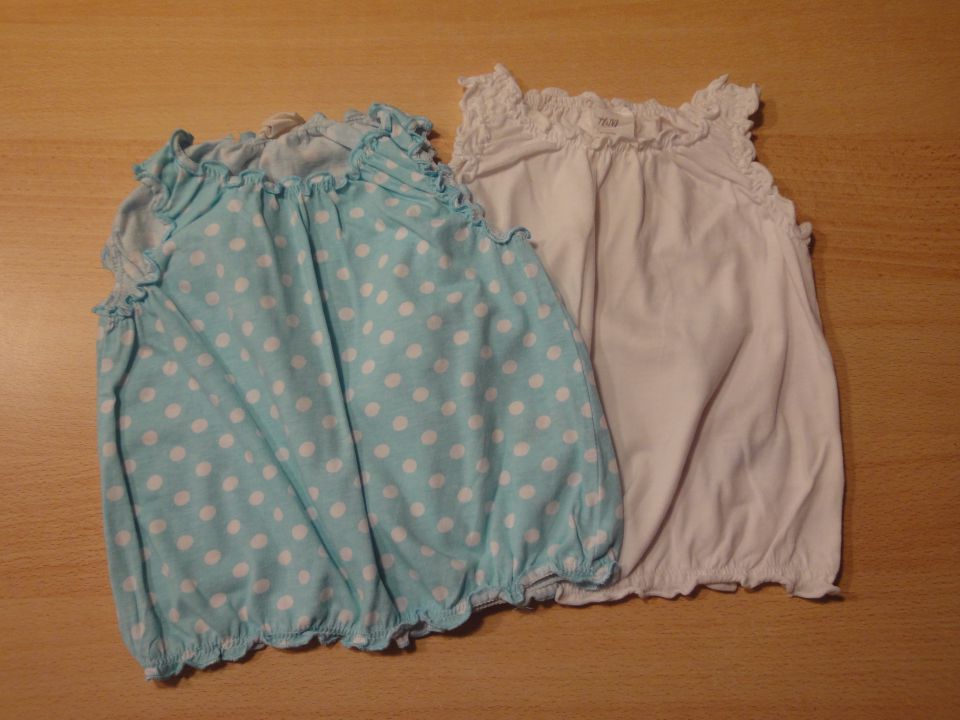 hm majčki št. 62   obe skupaj 3 €