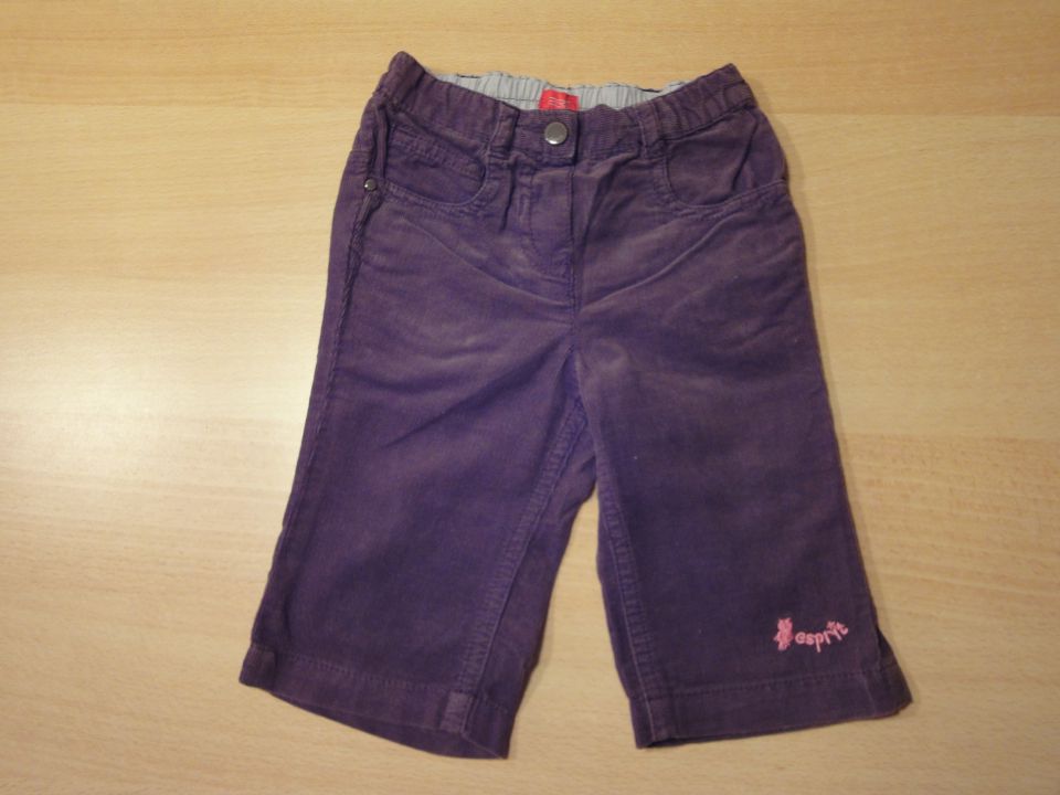 esprit žametne hlačke št. 62   4 €