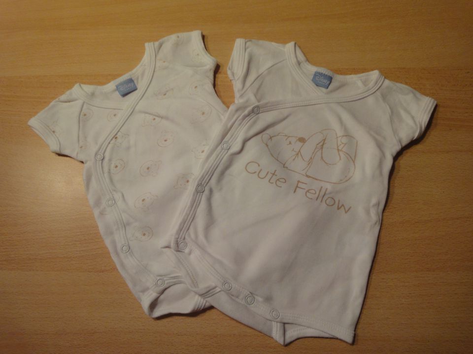 disney bodija št. 50   oba skupaj 2 €