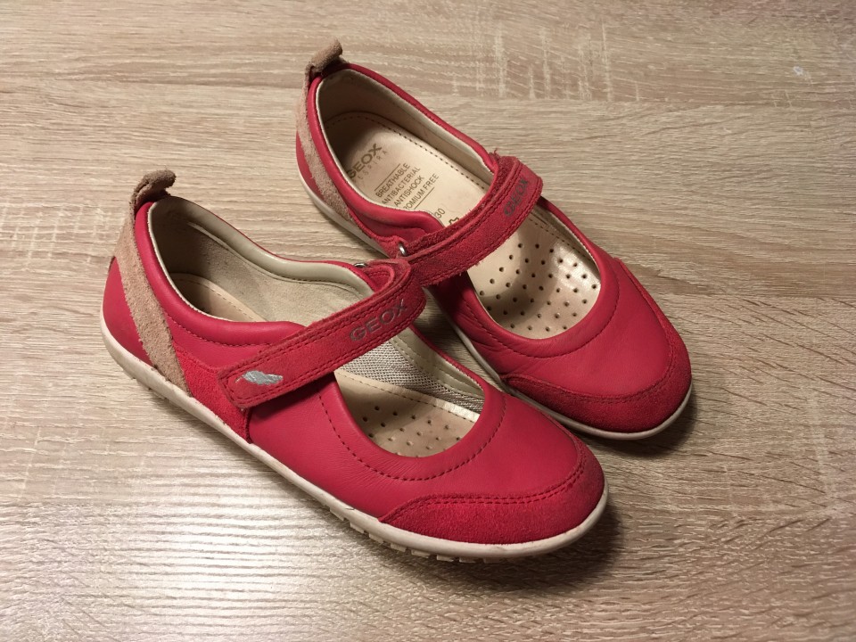 geox balerinke št. 30 15 €