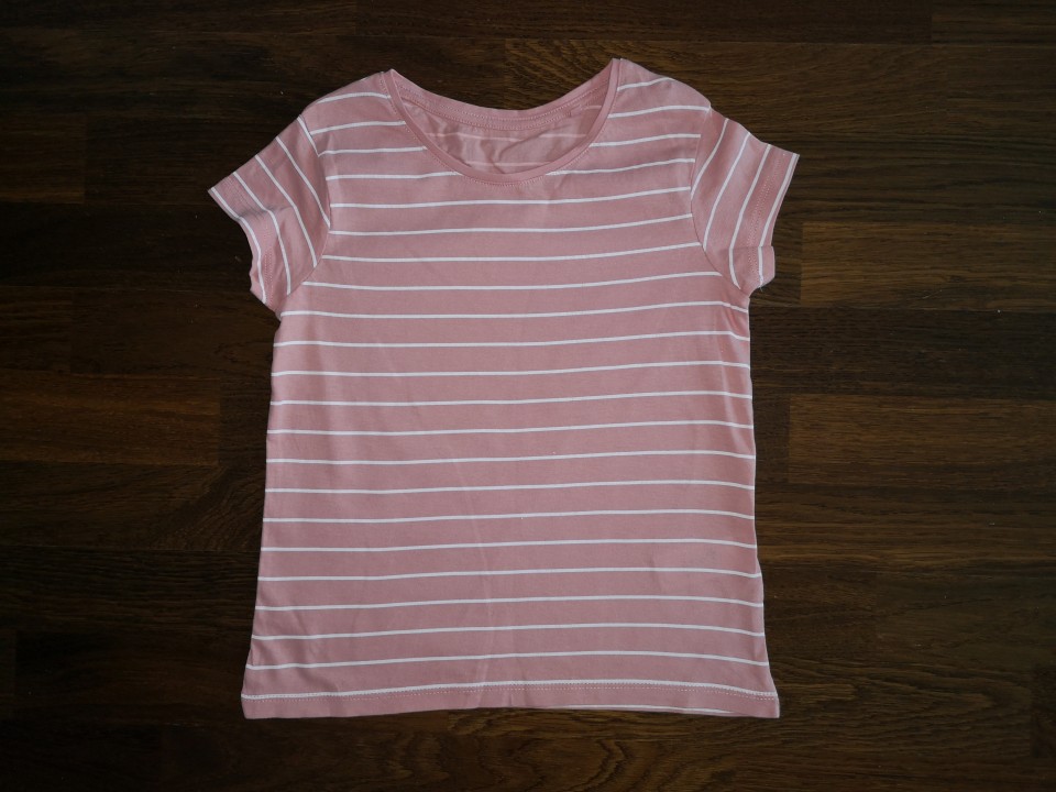 c&a majčka  št. 122/128 2,50 €