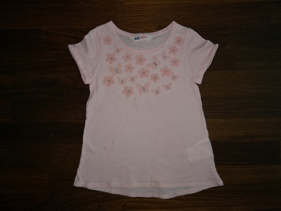 hm majčka št. 110/116 2,50 €