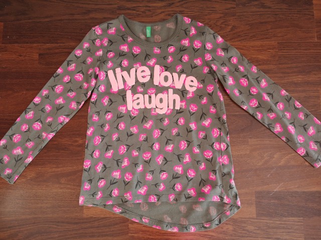 Benetton majčka št. S (6-7 let) 4 €
