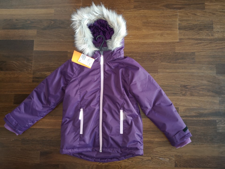 hm smučarska bunda št. 128 19 €