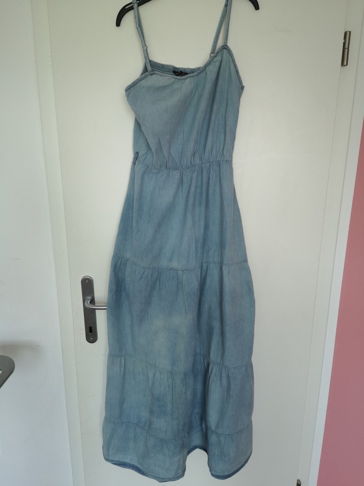 esmara obleka št. xs-s 4 €