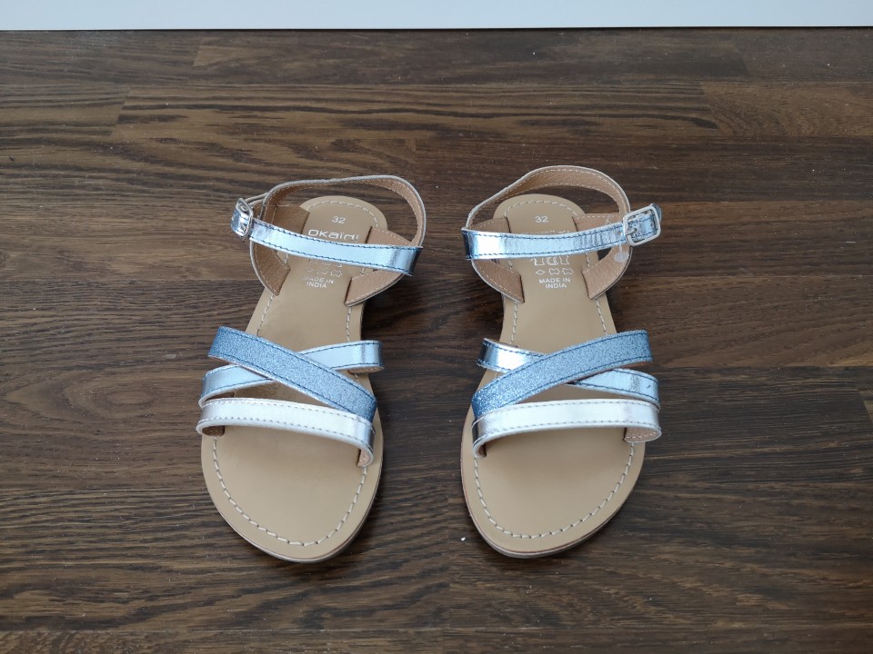 Prodano/podarjeno - foto povečava