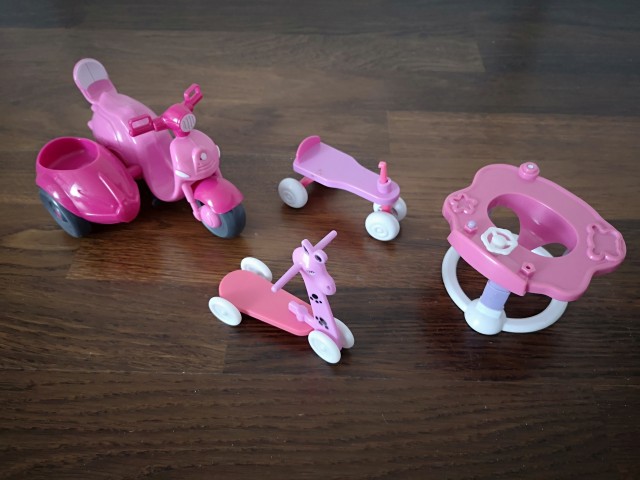 Prevozna in mobilna sredstva za mini baby borna ipd. 3,50 €-komplet