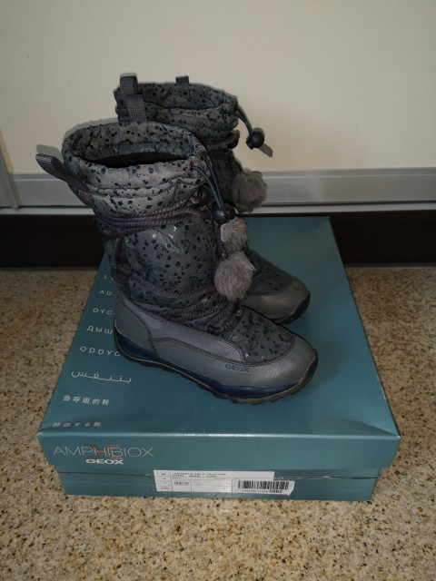 Geox amphibiox bucki št. 33 20 €