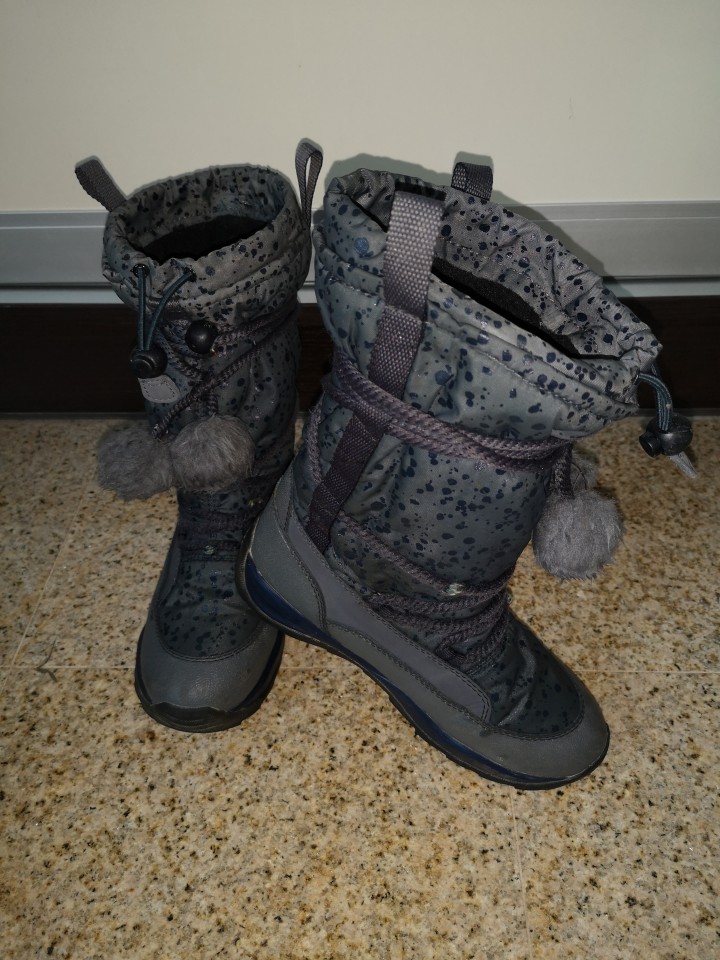 Prodano/podarjeno - foto povečava