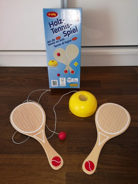 Lesena tenis igrača 5 €