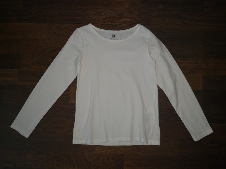 hm majčka št. 122-128 2,50 €
