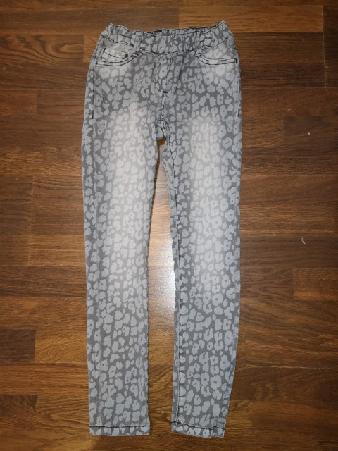 S oliver skinny jeans št. 140 7 €