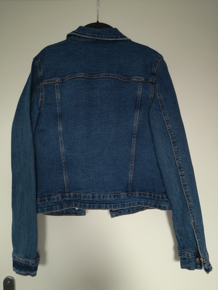 Prodano/podarjeno - foto povečava