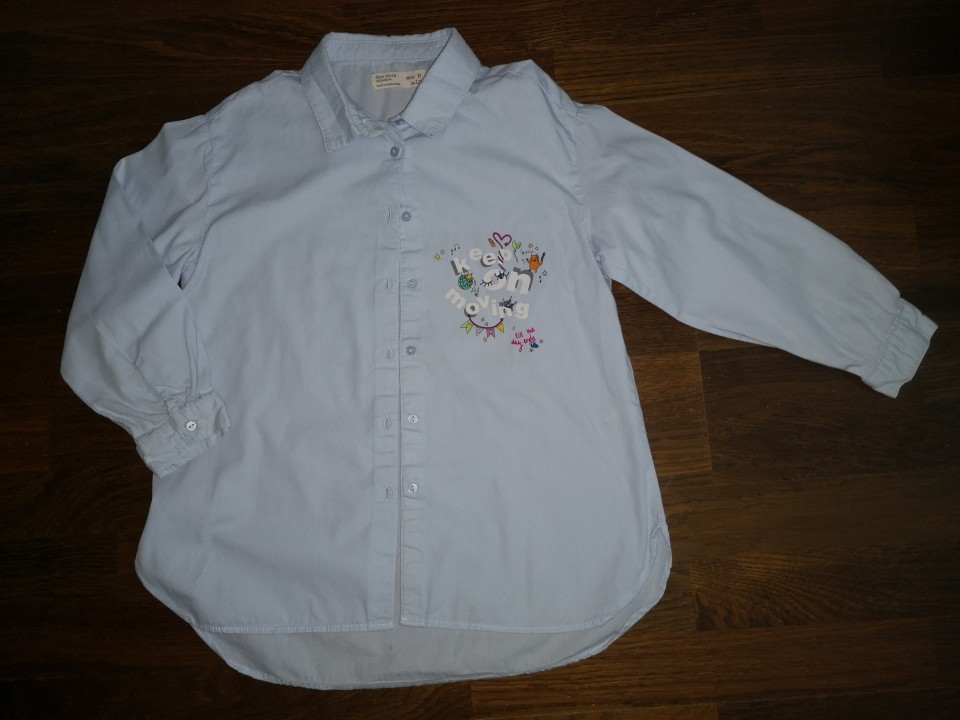 zara bluzica¸št. 128  4 €