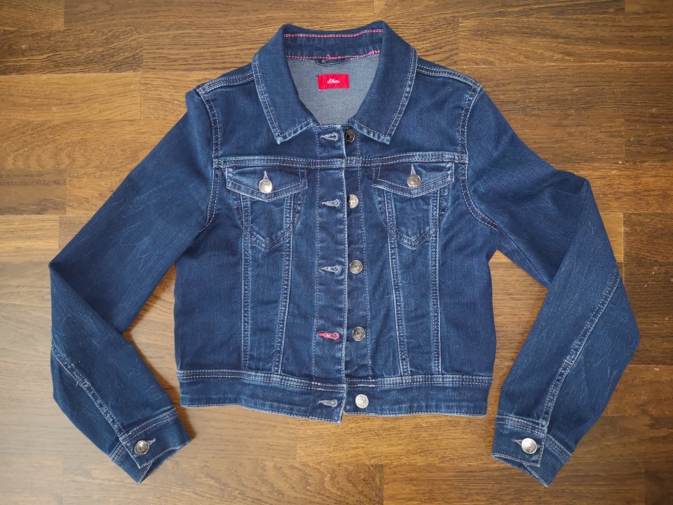 s oliver jeans jaknica št. 152   15 €