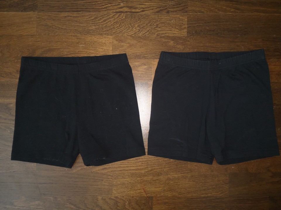 c&a kr. hlačke št. 134-140  4 € komplet