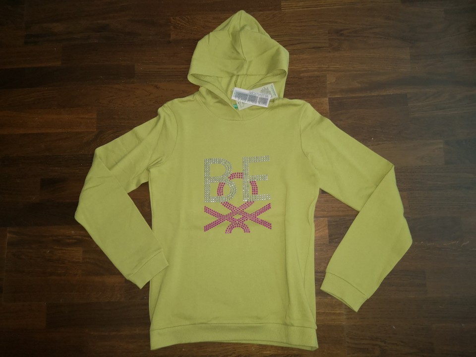 benetton kapucar št. 2XL (160 cm)  10 €