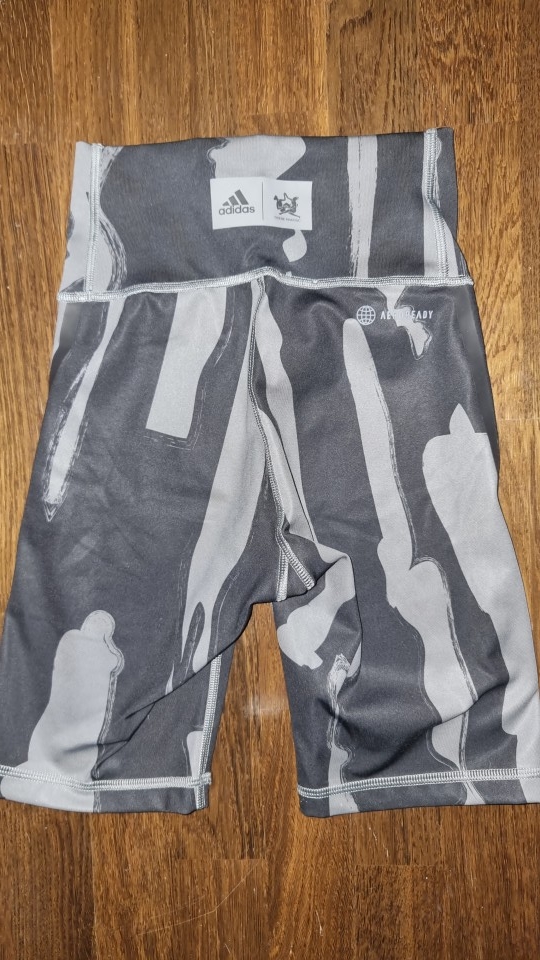 Prodano/podarjeno - foto povečava