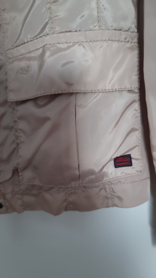 Prodano/podarjeno - foto povečava