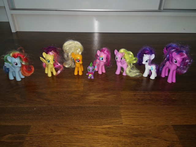 My little pony figurice 12 € komplet