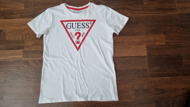 Guess majčka št. 152-158  6 €