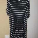 hm poletna obleka št. S (lahko tudi za S-M)  6 €