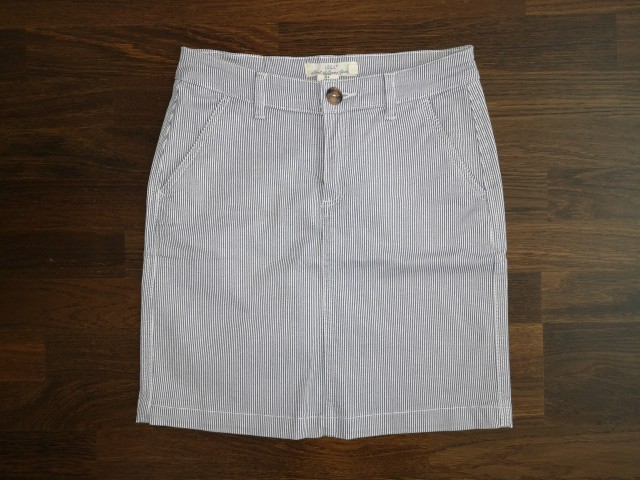 Hm jeans krilo št. 34 6 €