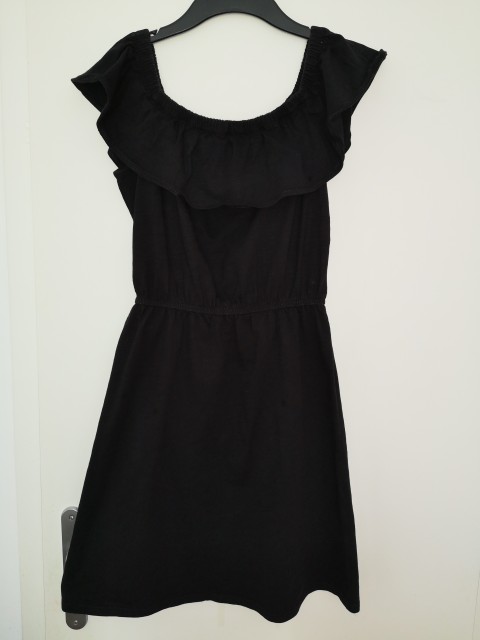 S oliver poletna oblekica št. XS 8 €