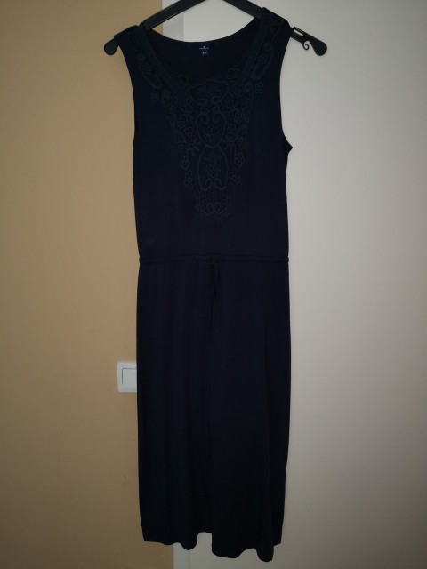 Tom tailor obleka št. 34 10 €