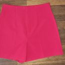 zara kratke hlačke št. S (bolj xs-s)  7 €