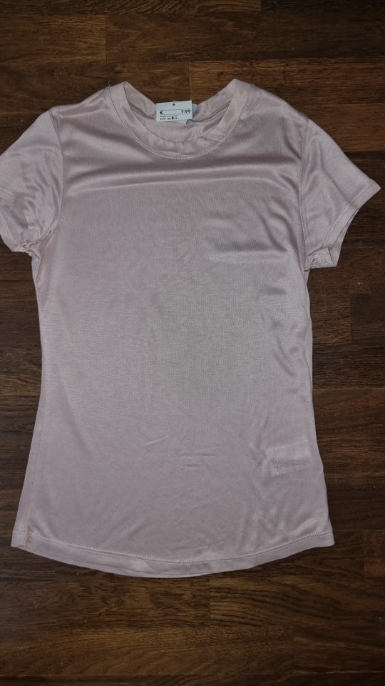 hm majčka št. s (bolj xs-s)  4 €