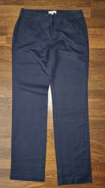 S oliver hlače št. 34  8 €